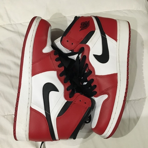 jordan retro 1 size 6